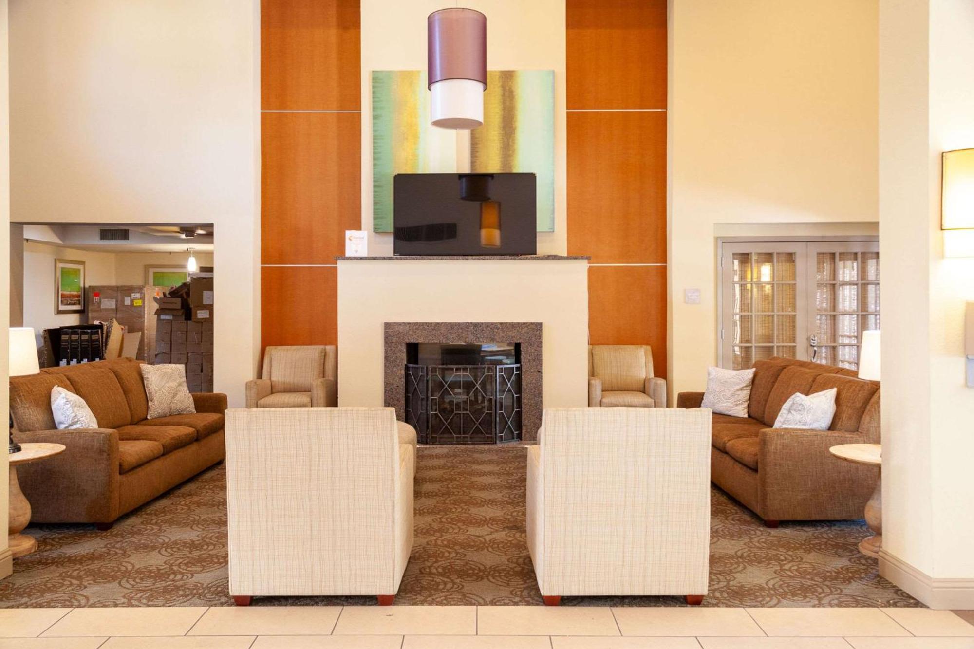 Comfort Suites Baton Rouge South I-10 Luaran gambar